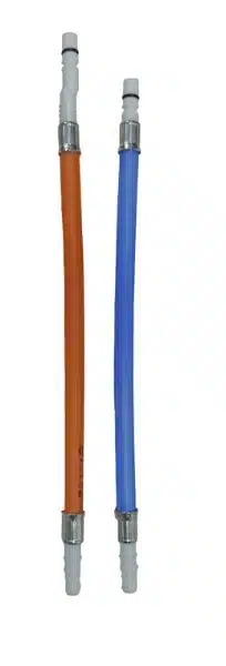 Flexibele aansluiting waterkraan. Rood en blauw