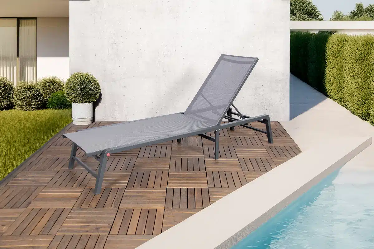 Siesta Sunlounger