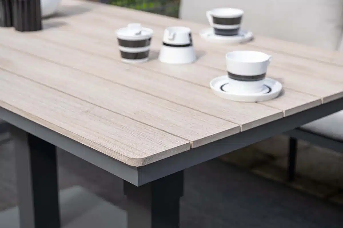 Cyprus tafel verstelbaar 150 x 90 x 75/52 cm taupe